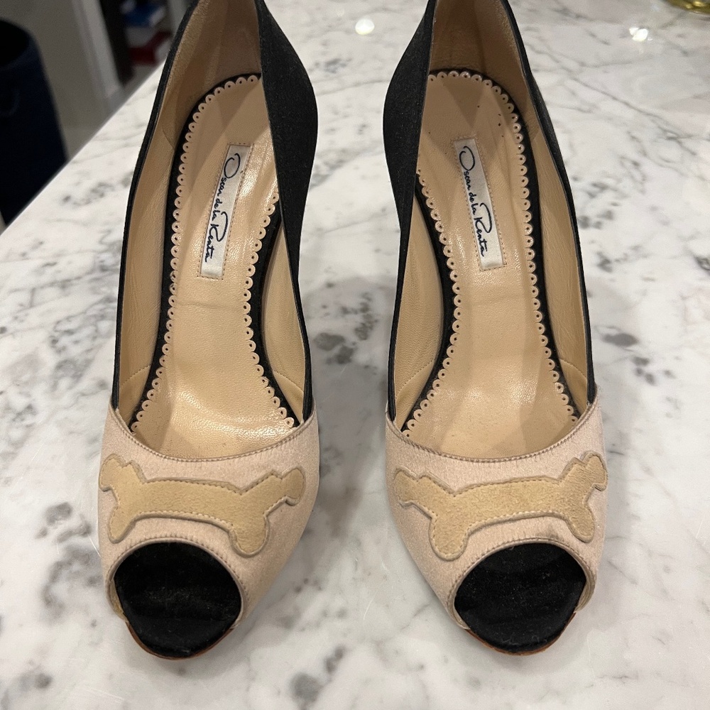 Oscar de la Renta pumps